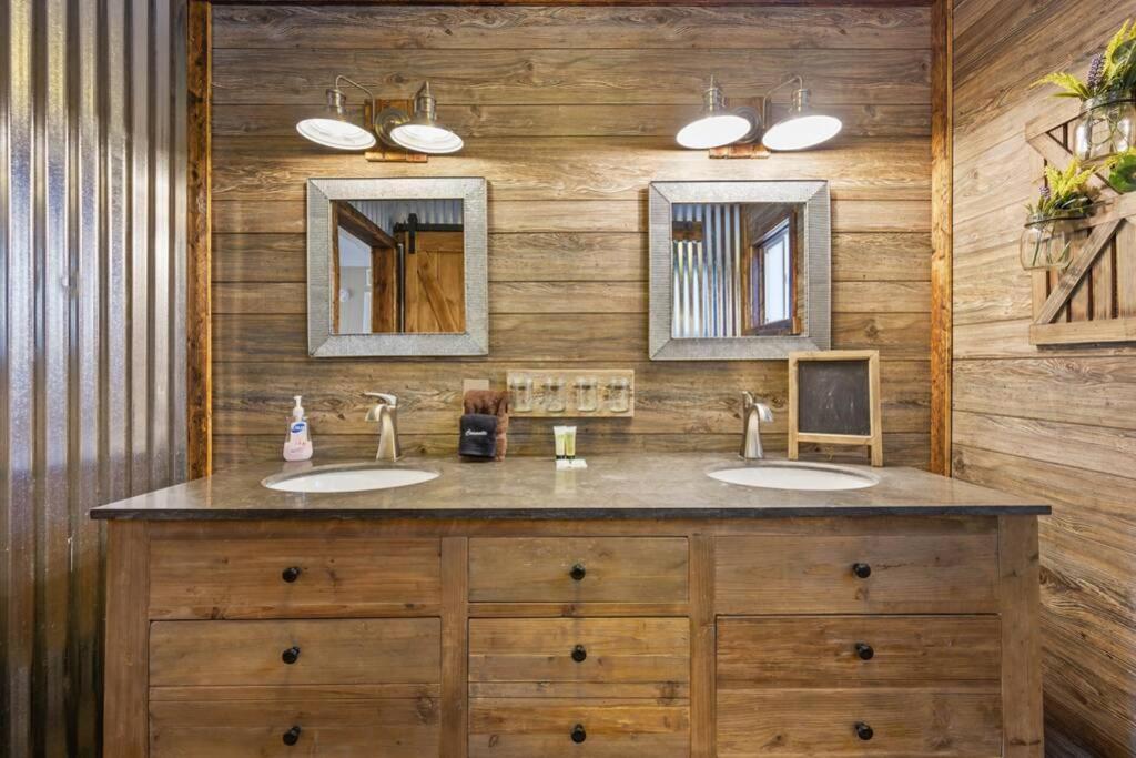 Happy Trails - Cobbly Nob Resort Home Гетлинбург Екстериор снимка