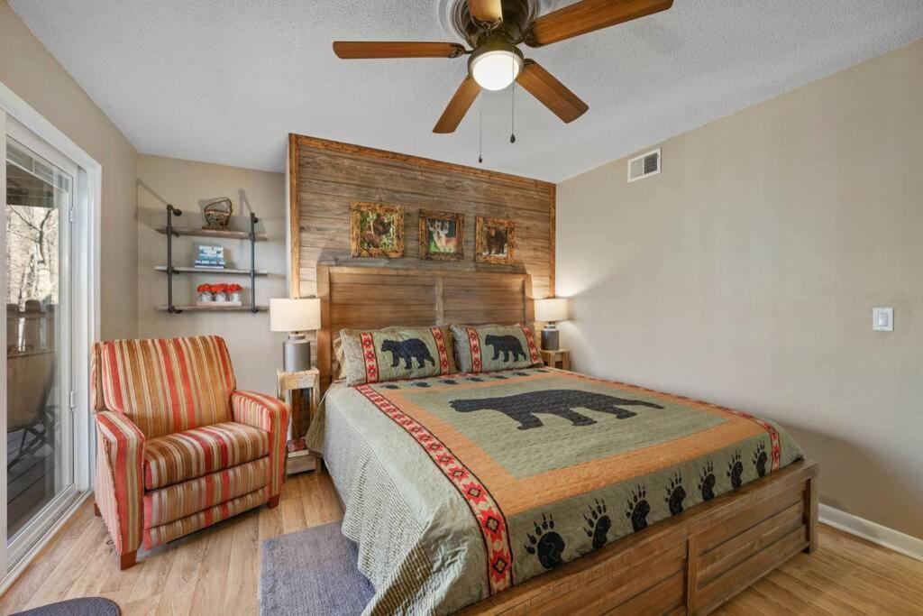 Happy Trails - Cobbly Nob Resort Home Гетлинбург Екстериор снимка