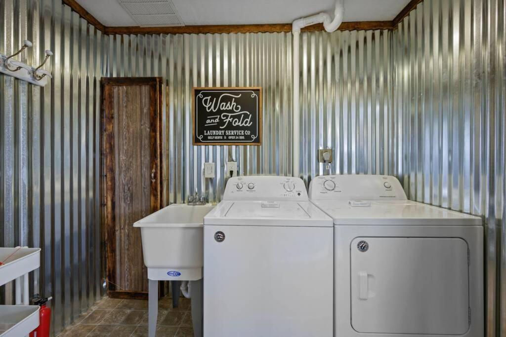 Happy Trails - Cobbly Nob Resort Home Гетлинбург Екстериор снимка